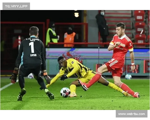 奥格斯堡vs柏林联合：保级六分战悬念重重